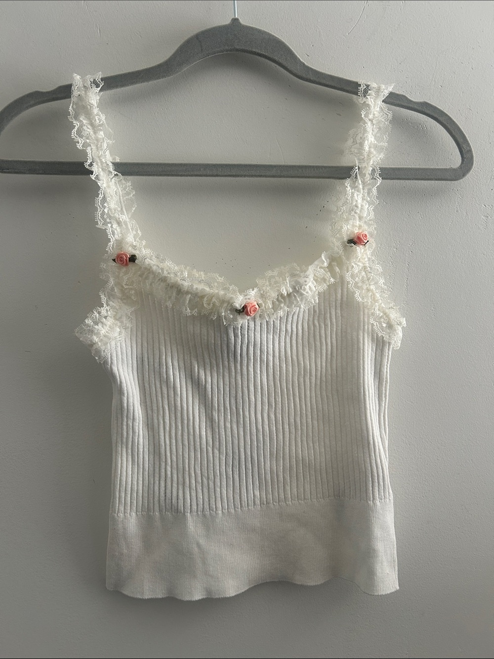 Forever 21 White Ribbed Lace-Trim Cami with Pink Rose Accents